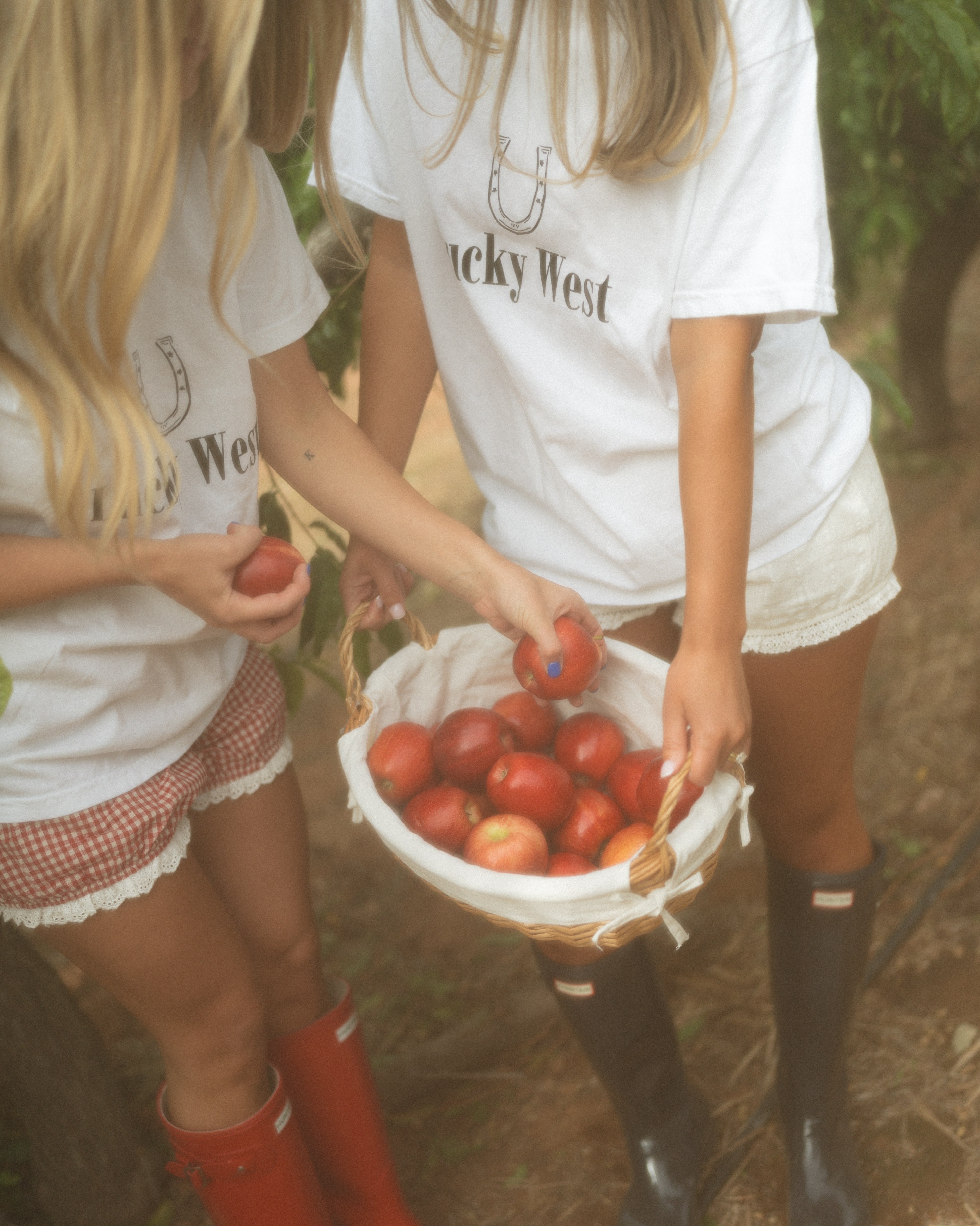 Lucky Horseshoe Tee